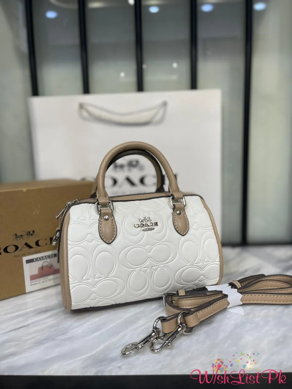 Best Price Coach mini