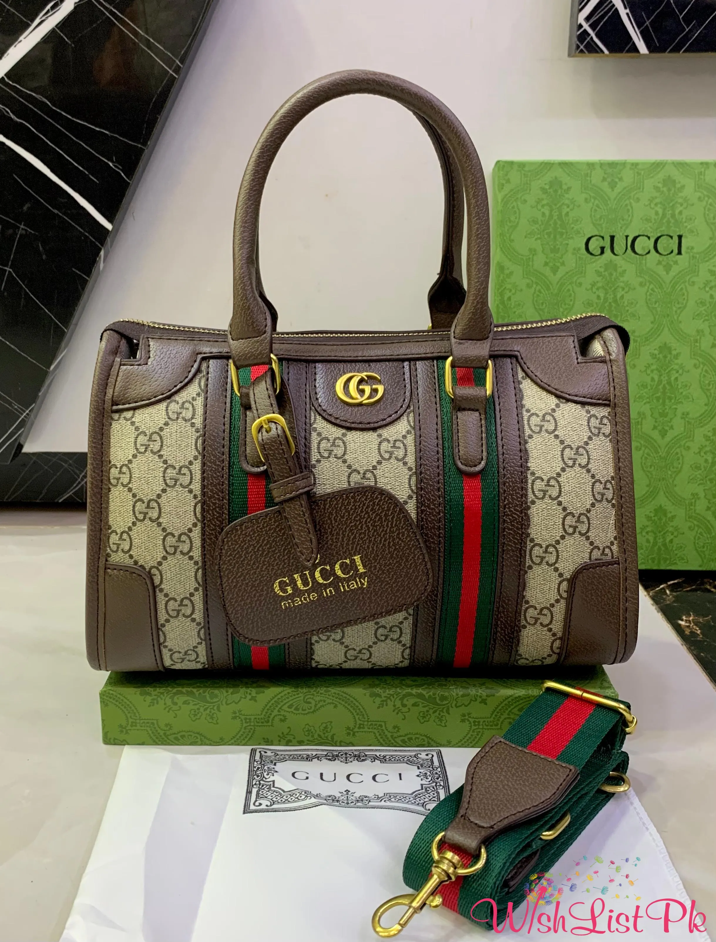 Gucci duffle 