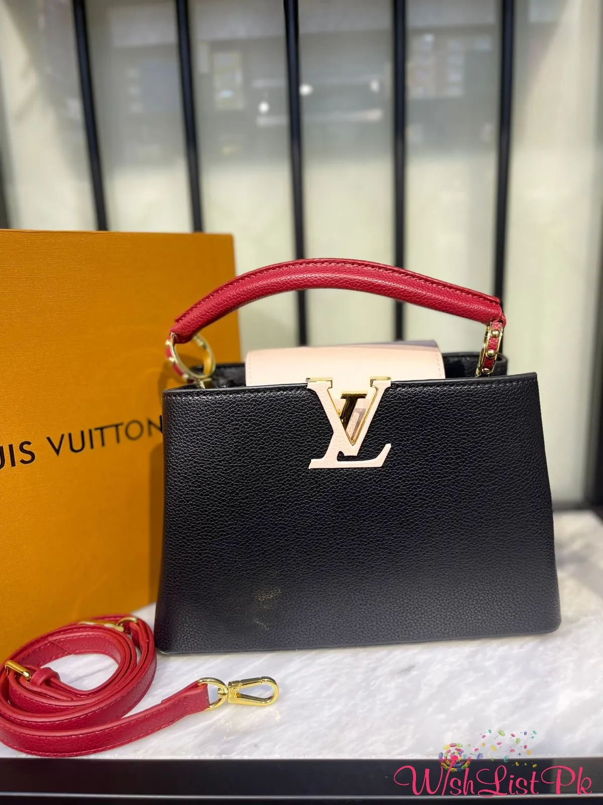 Louis Vuitton Capucines