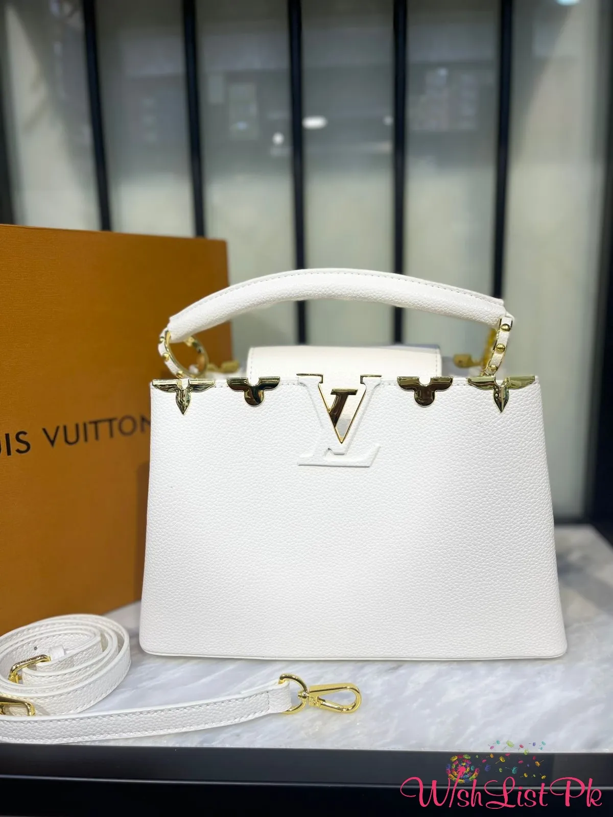Louis Vuitton Capucines
