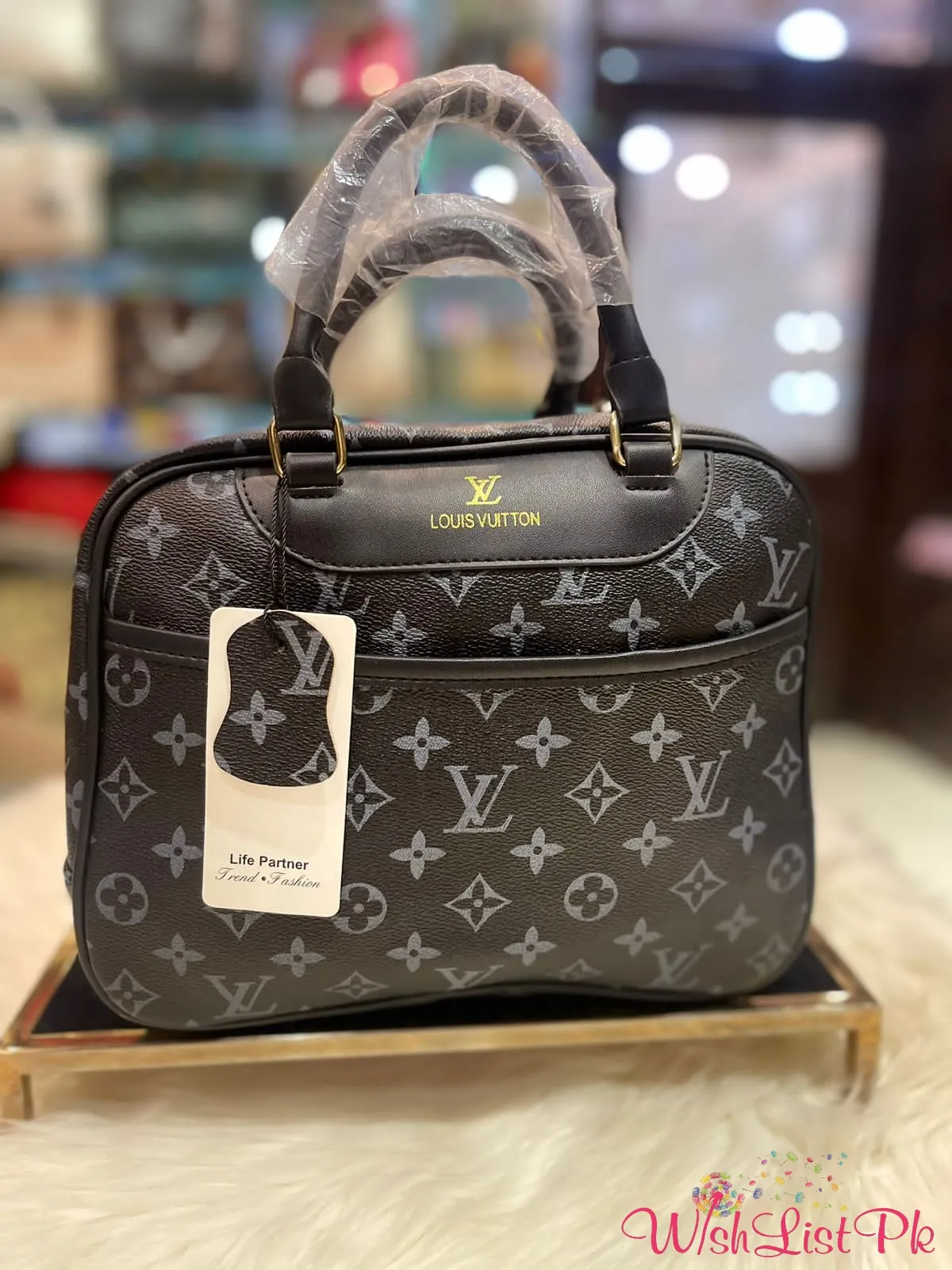Lv Handbag 