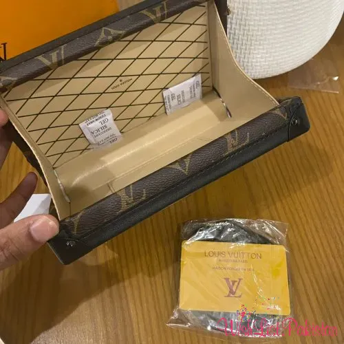 Lv Trunk