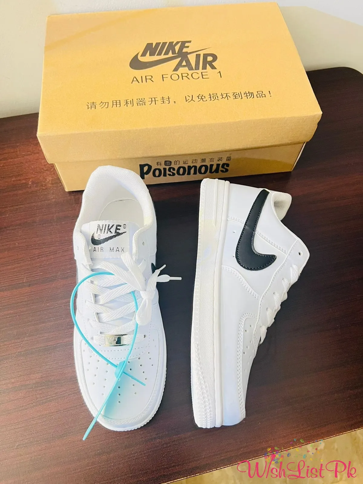 Nike Airforce Black Tick