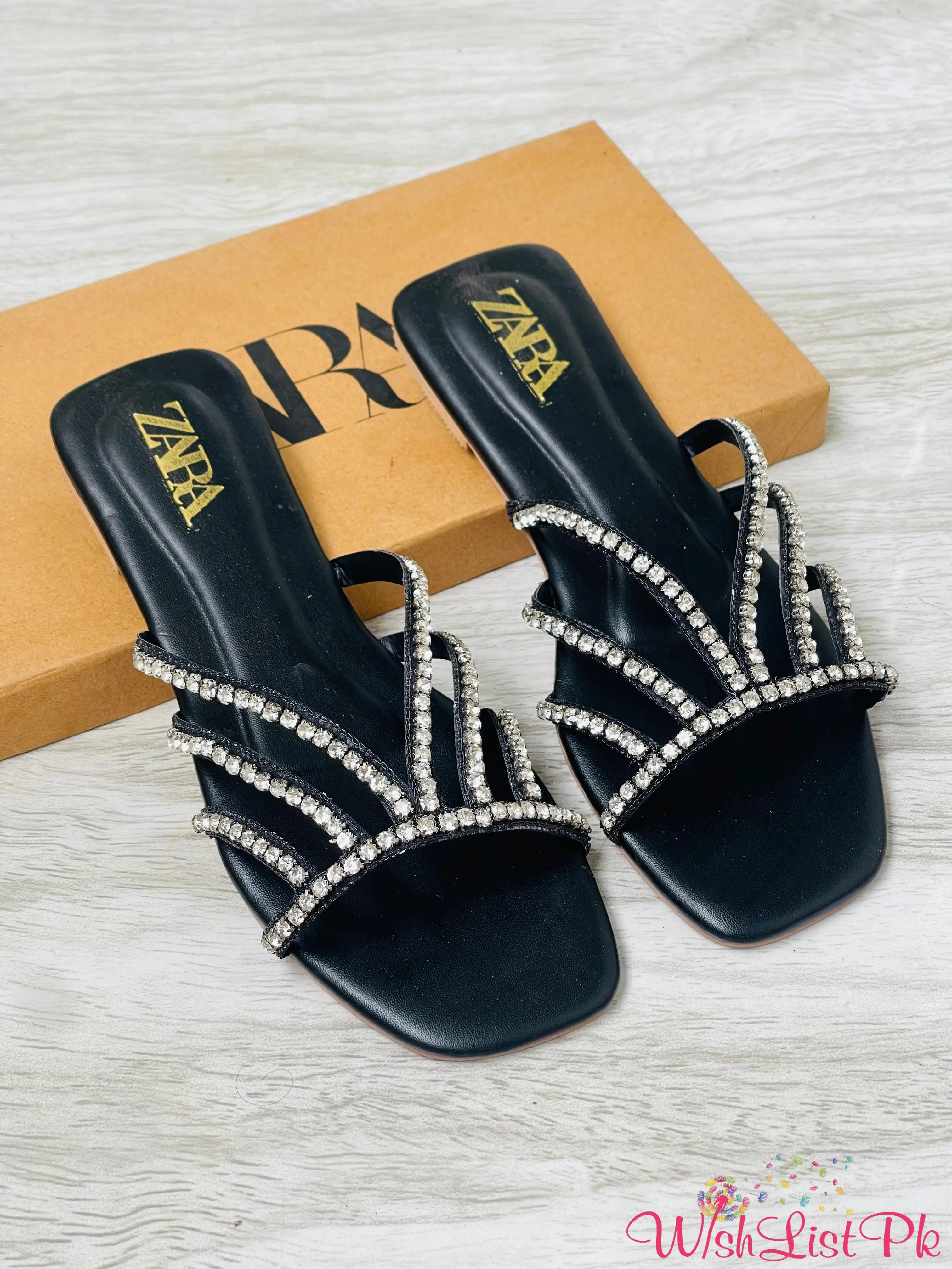 Zara Slides 